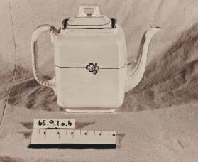 Set, Teapot and Lid