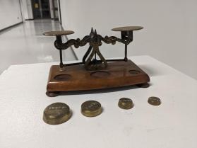 Scale & Weights