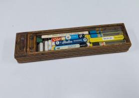 Accessories, Writing