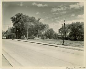 Lakeshore Road and Navy Street