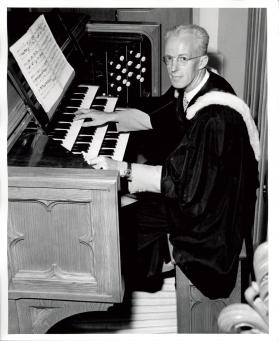 Daily Organ Recital, Mr. Charles Kilgour of St. John's Church