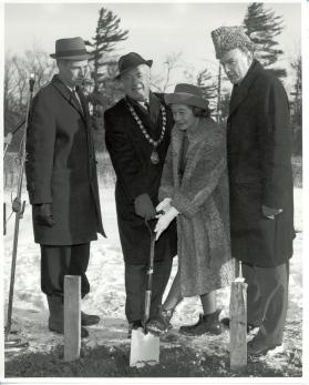 Groundbreaking Ceremony for the Oakville Municipal Building