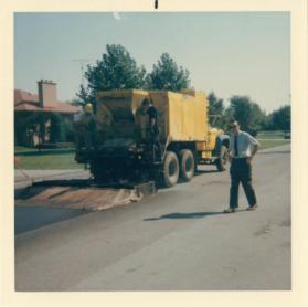 King Paving Truck Paving Road