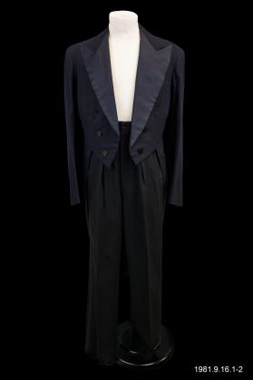 Suit